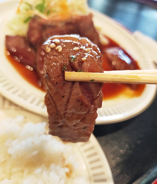 写真 新紙幣を使って街の洋食屋さん【キッチンふじみ】でランチを満喫！